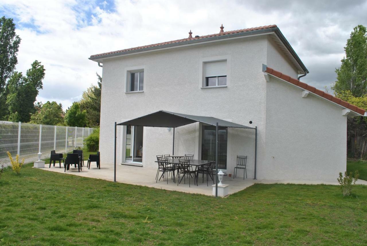 La Marina Villa Chassieu Bagian luar foto
